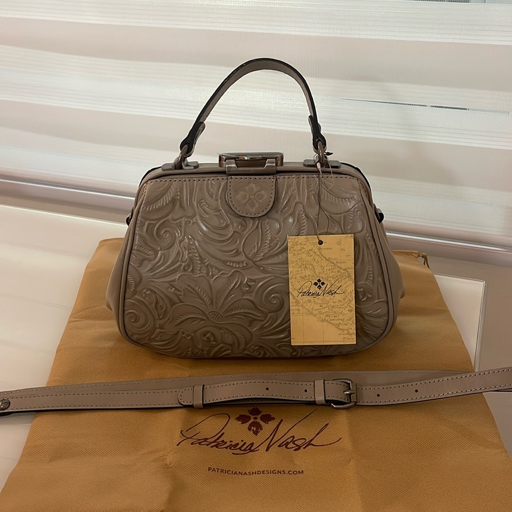 Doctor Bag Patricia Nash New